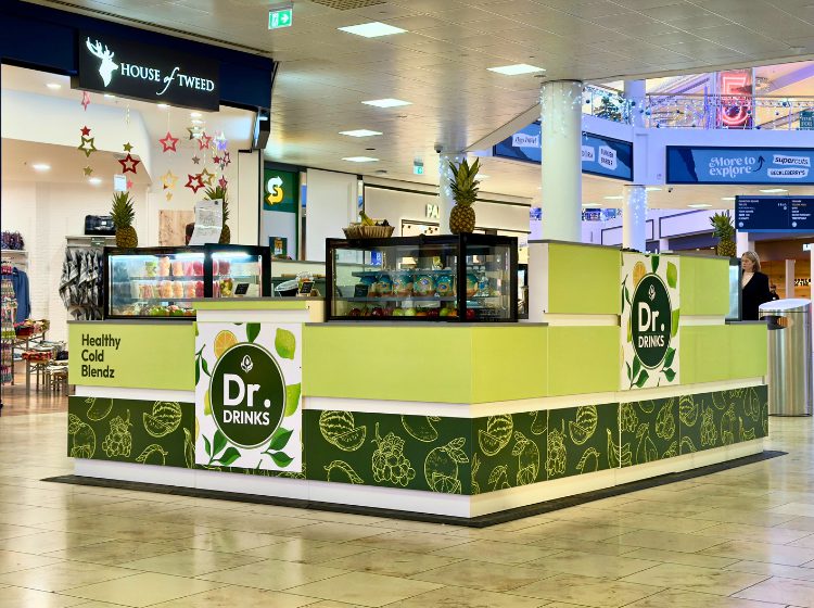 Kiosk Attendant at Dr Drinks