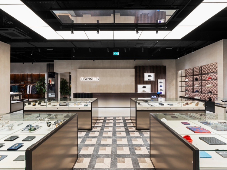 Levi metrocentre shop