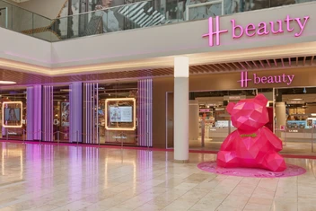 H M Metrocentre Home