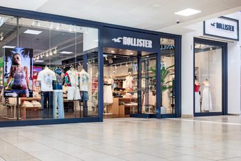 Hollister Store Banner Image