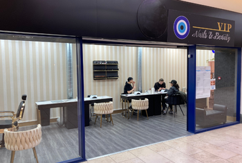 VIP Nails Store Banner