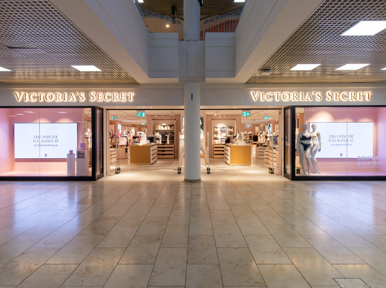 Black Friday at Victoria's Secret