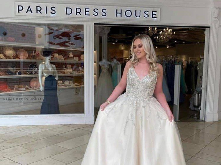 Supervisor / Senior Stylist at Paris Dress House