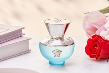 The perfume shop banner image 750x560